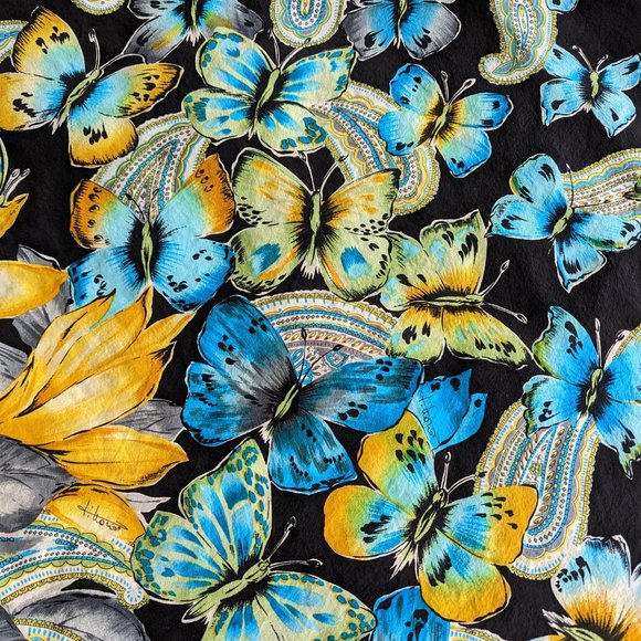 Vintage Vittorio 100% Italian made Silk Butterfly Scarf - Picture 5 of 10